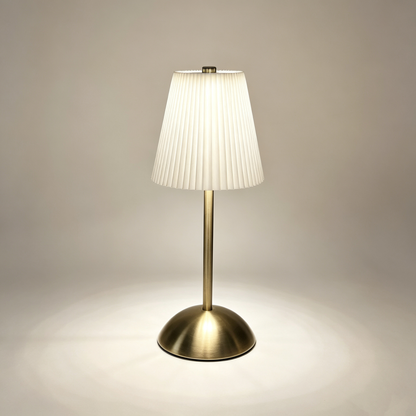 Retro Pleated Table Lamp, Vintage Brass Bedside Nightlight, Elegant Ceramic-Look Umbrella Desk Lamp for Bedroom Living Room